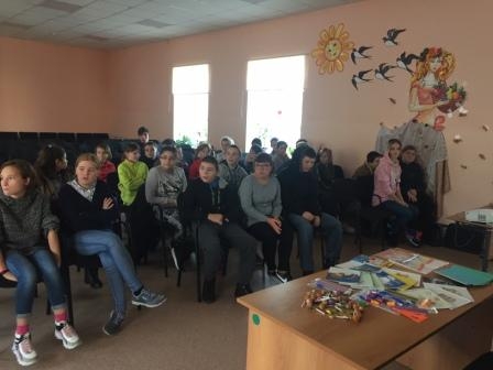 Студенты-волонтеры Новоусманского многопрофильного техникума возрождают традиции наставничества