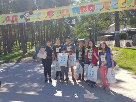 Обучающиеся Новоусманского многопрофильного техникума приняли участие в благотворительном фестивале 